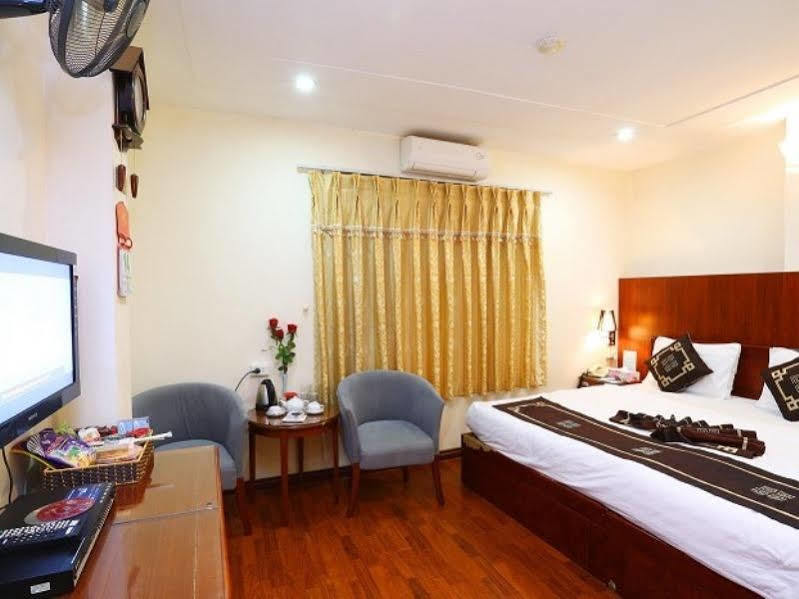 A25 Hotel - 30 An Duong Hanoi Exteriör bild